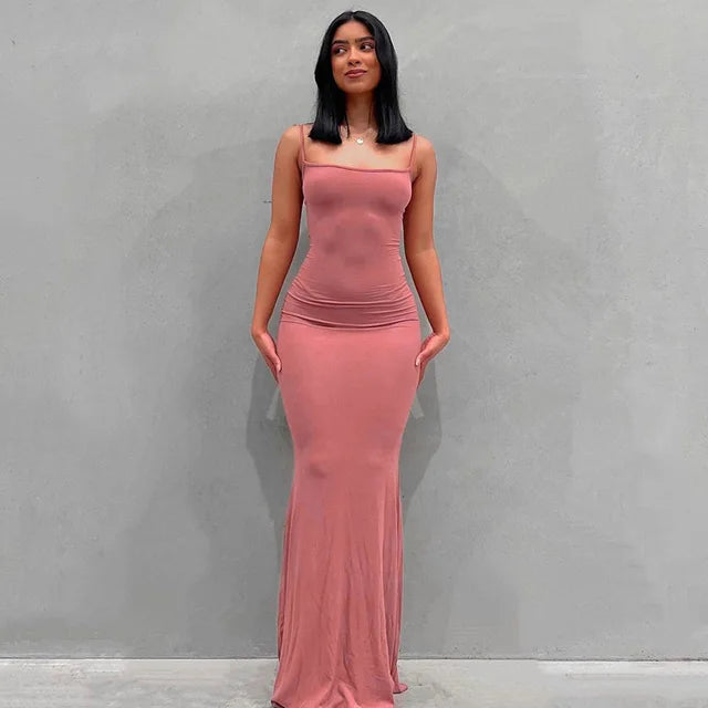 Langes Körperkleid